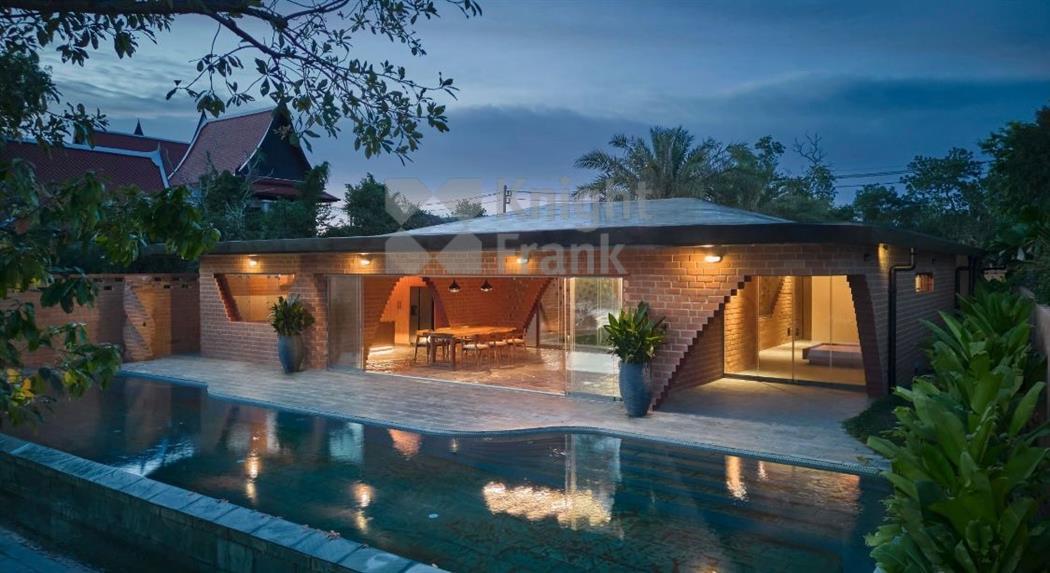 Laguna Homes