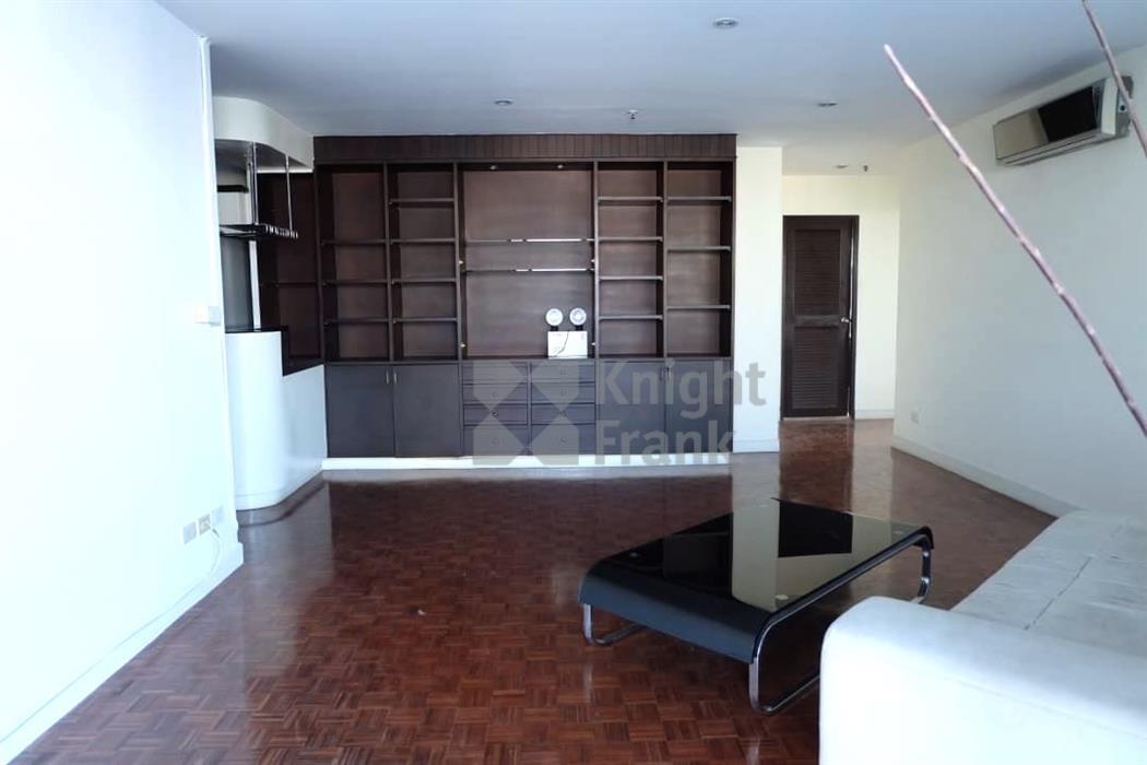 Sukhumvit Suite