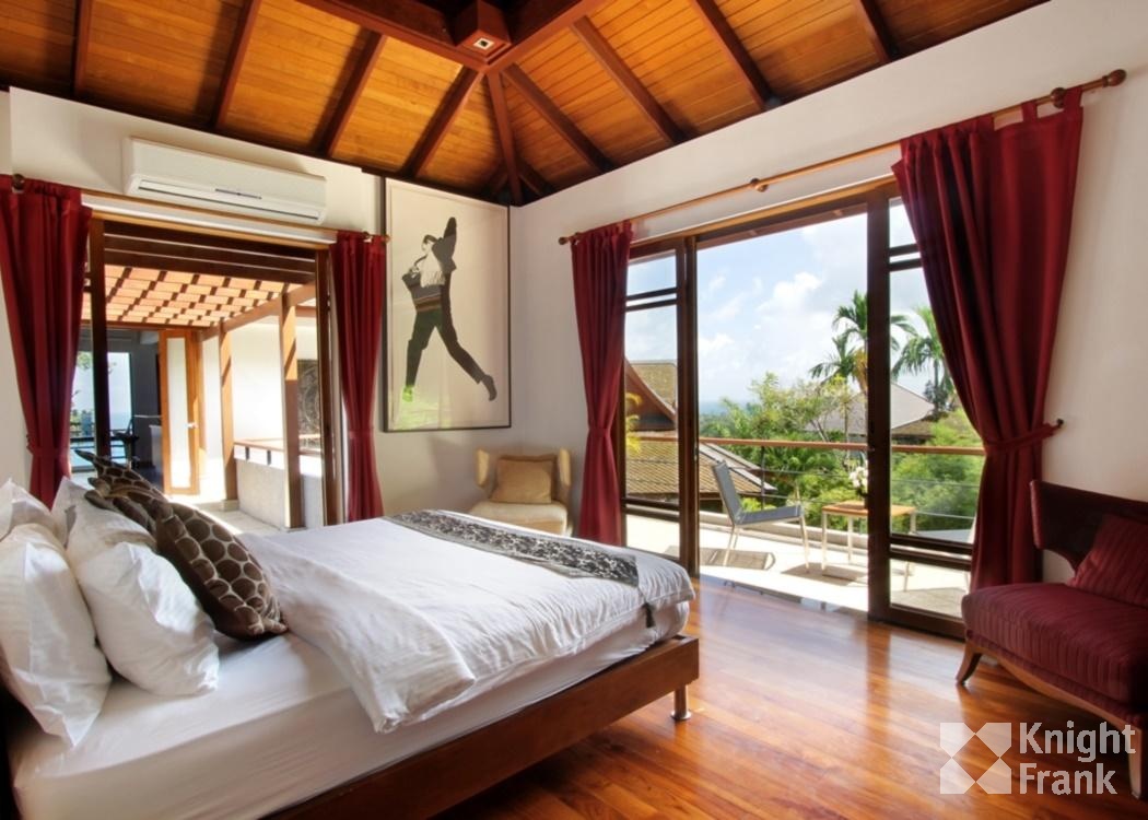 Ayara Surin Villa