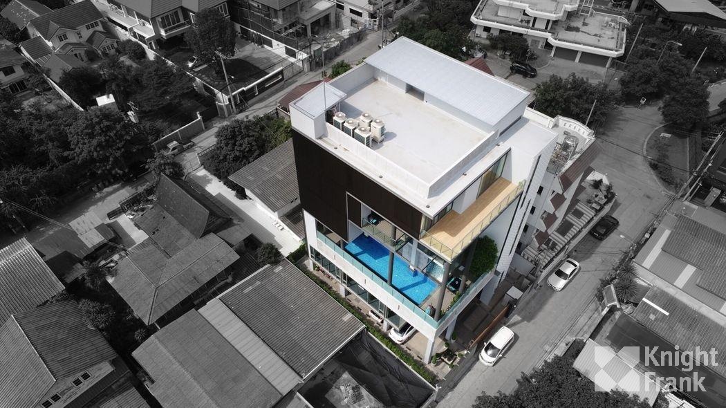 Single house at Prachanukoon