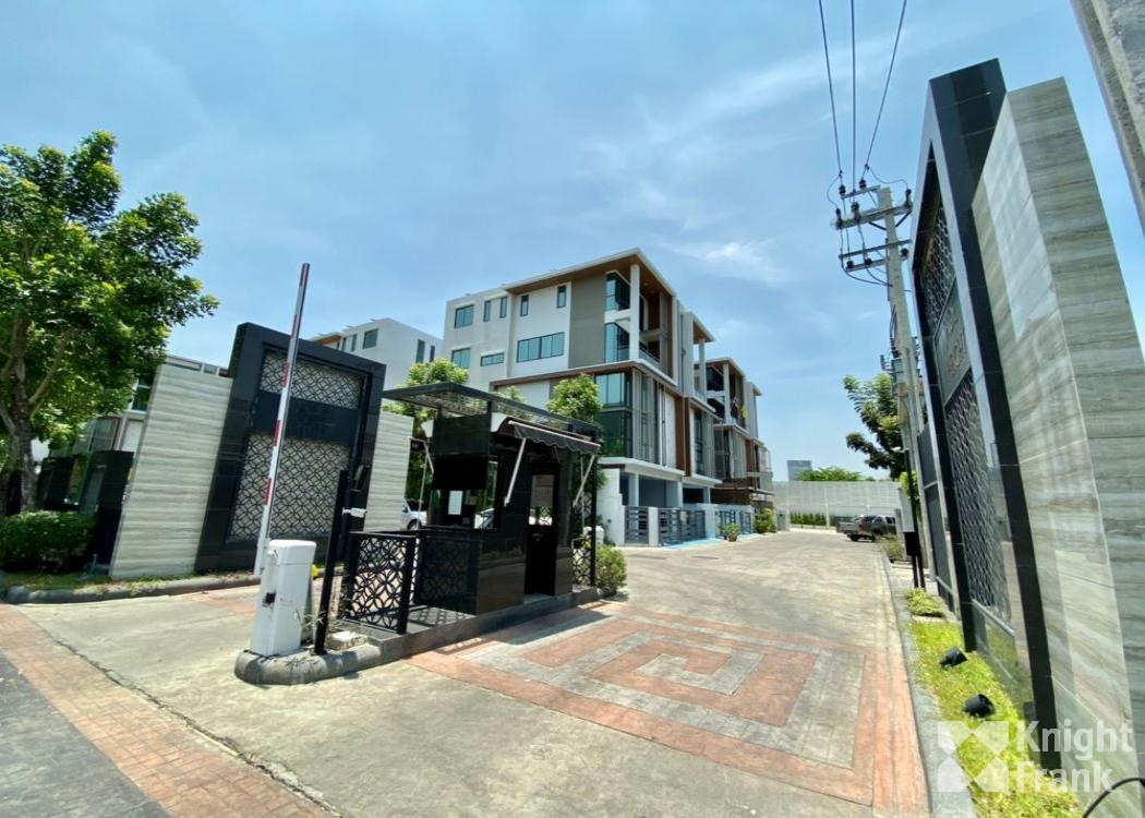 Jade Height Sathorn-Rama 3